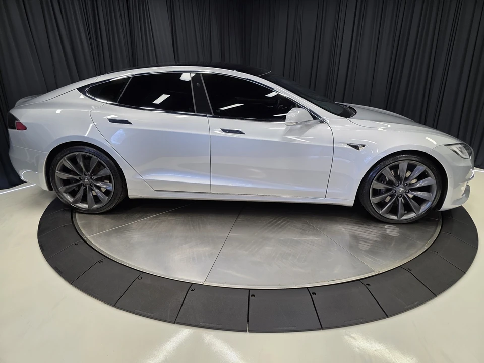 2017 Tesla Model S - Image 12 of 12