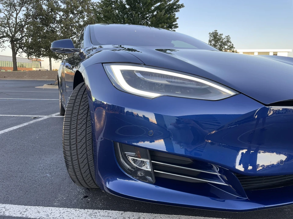 2017 Tesla Model S - Image 12 of 31