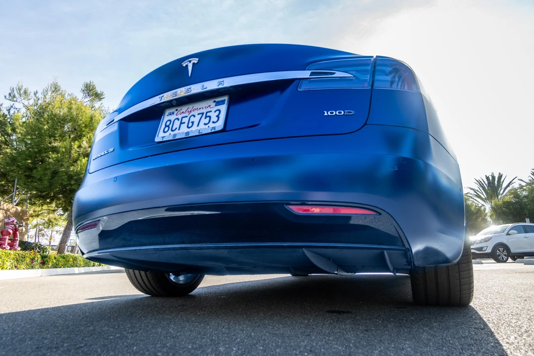 2017 Tesla Model S - Image 9 of 31