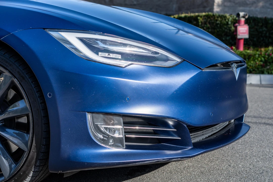 2017 Tesla Model S - Image 12 of 31