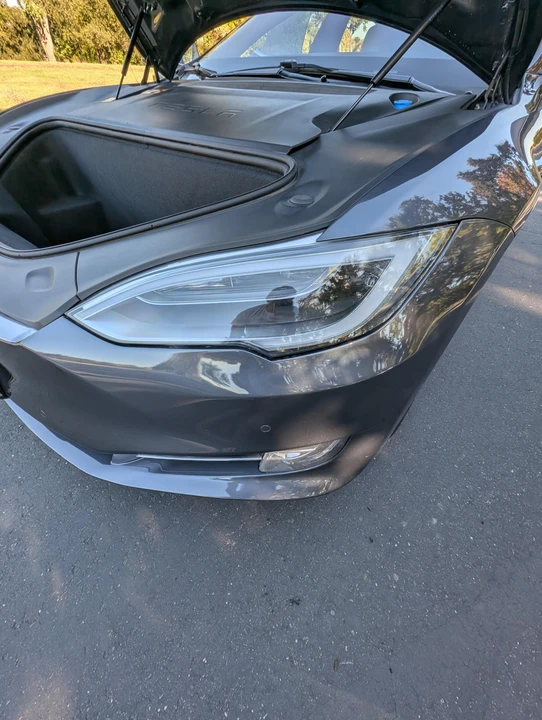 2017 Tesla Model S - Image 22 of 31