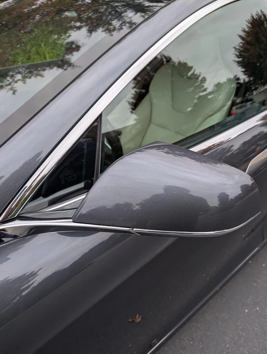 2017 Tesla Model S - Image 24 of 31