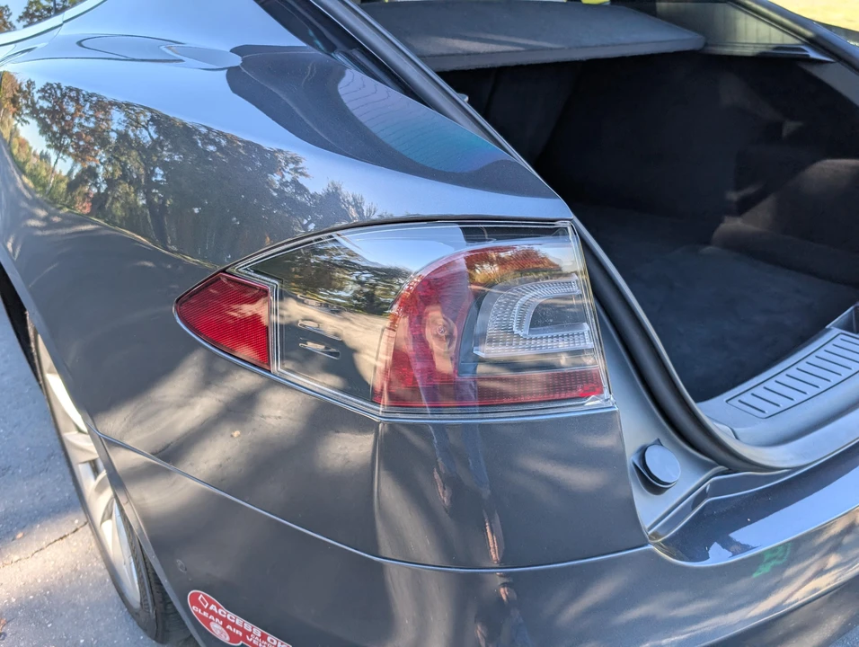 2017 Tesla Model S - Image 31 of 31