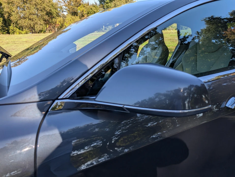 2017 Tesla Model S - Image 23 of 31