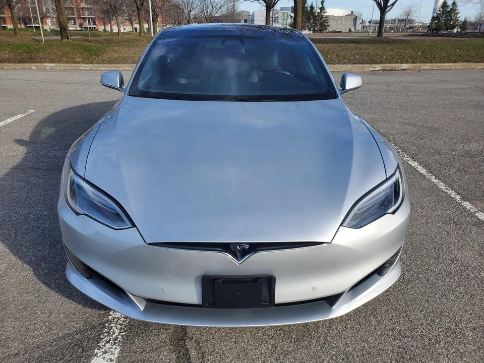 2017 Tesla Model S - Image 7 of 31