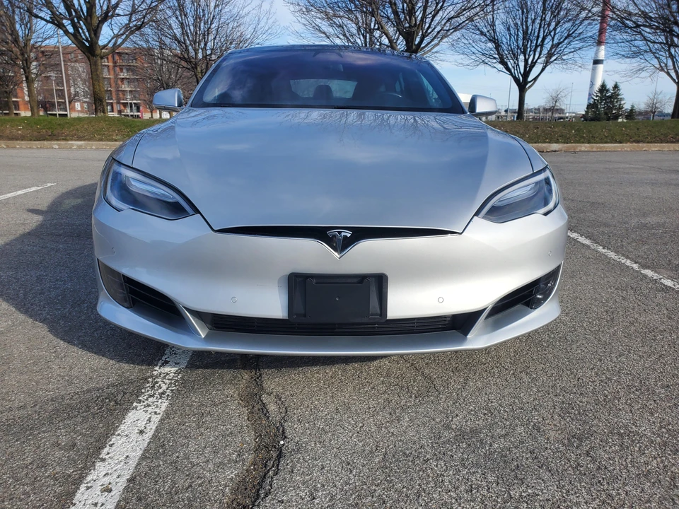 2017 Tesla Model S - Image 8 of 31