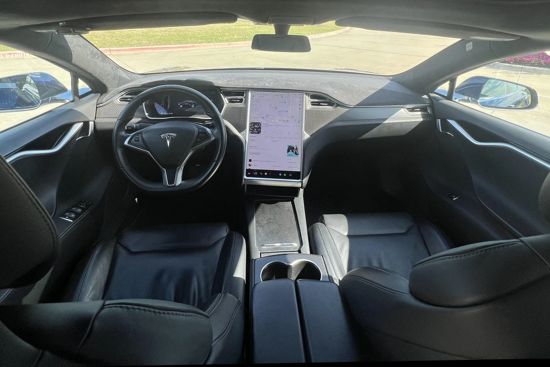 2017 Tesla Model S - Image 27 of 31