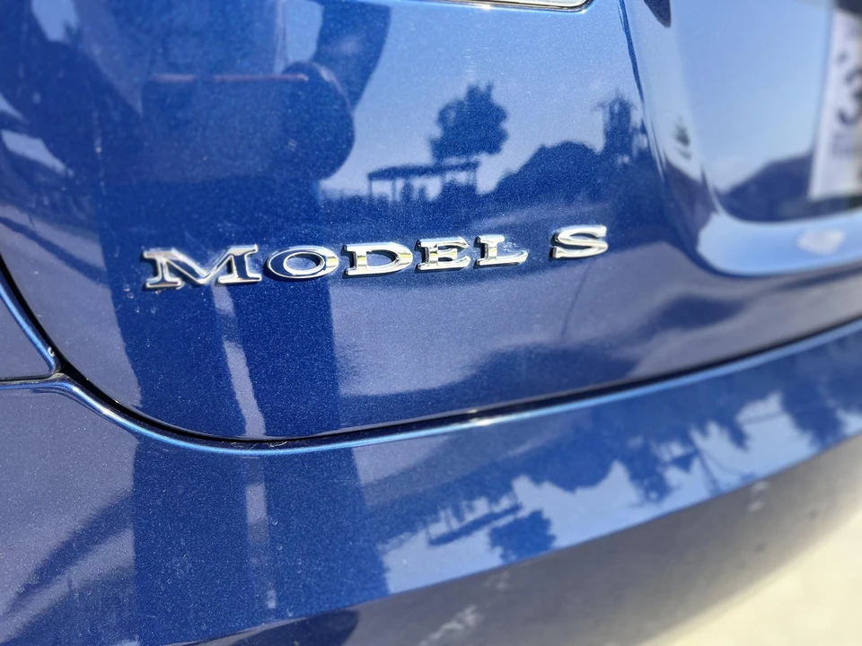 2017 Tesla Model S - Image 16 of 31