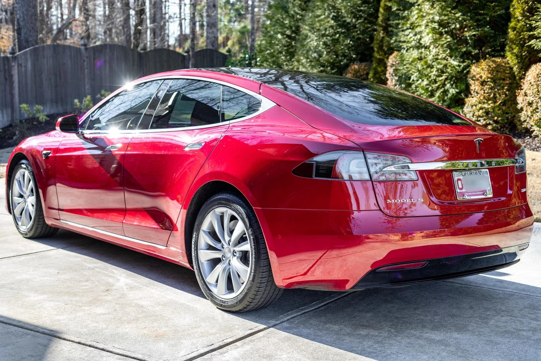 2017 Tesla Model S - Image 4 of 31