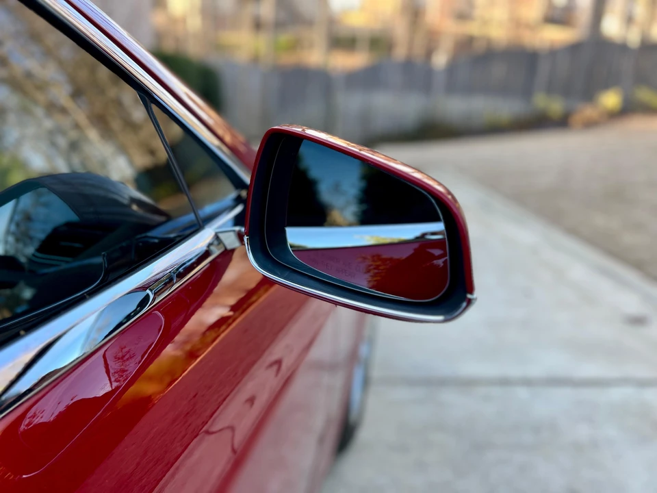 2017 Tesla Model S - Image 28 of 31