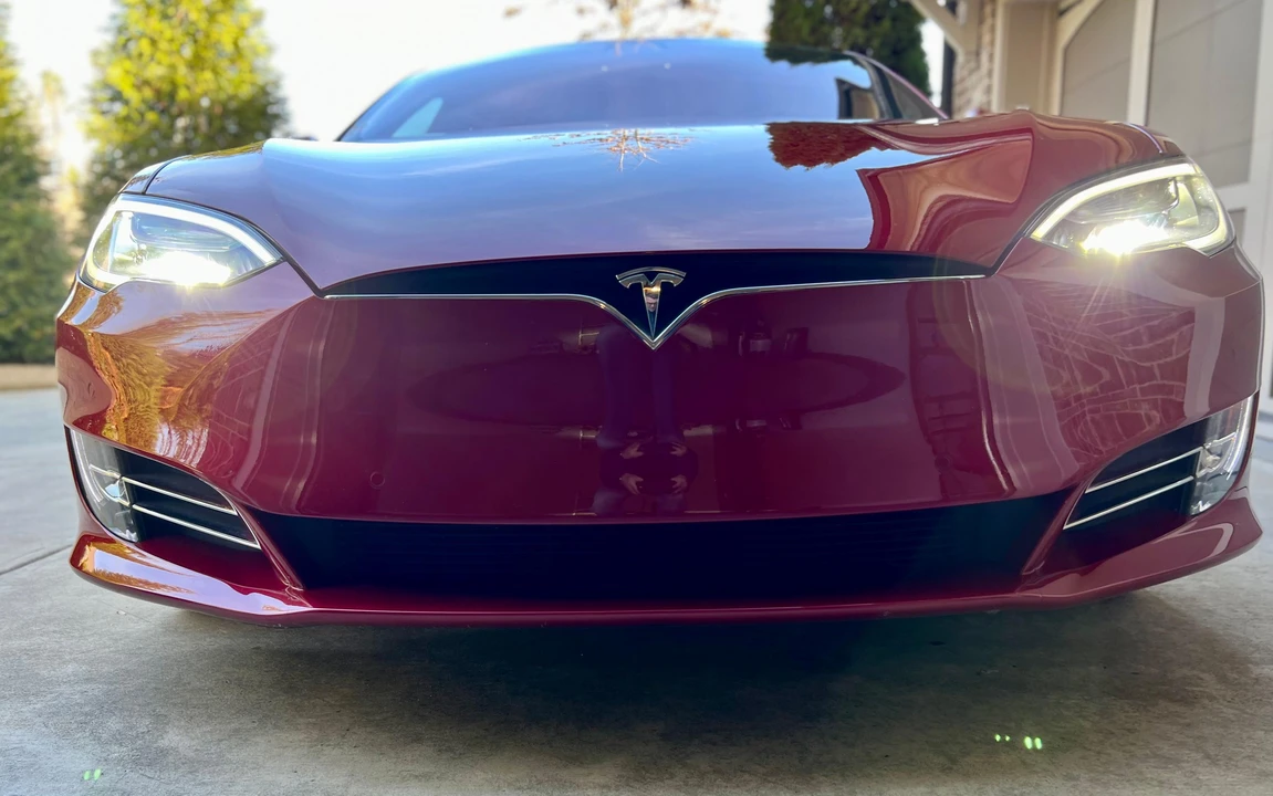 2017 Tesla Model S - Image 16 of 31