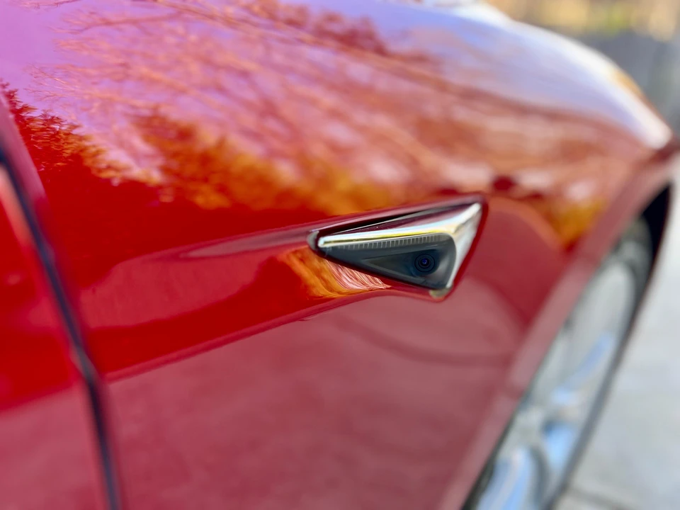2017 Tesla Model S - Image 30 of 31