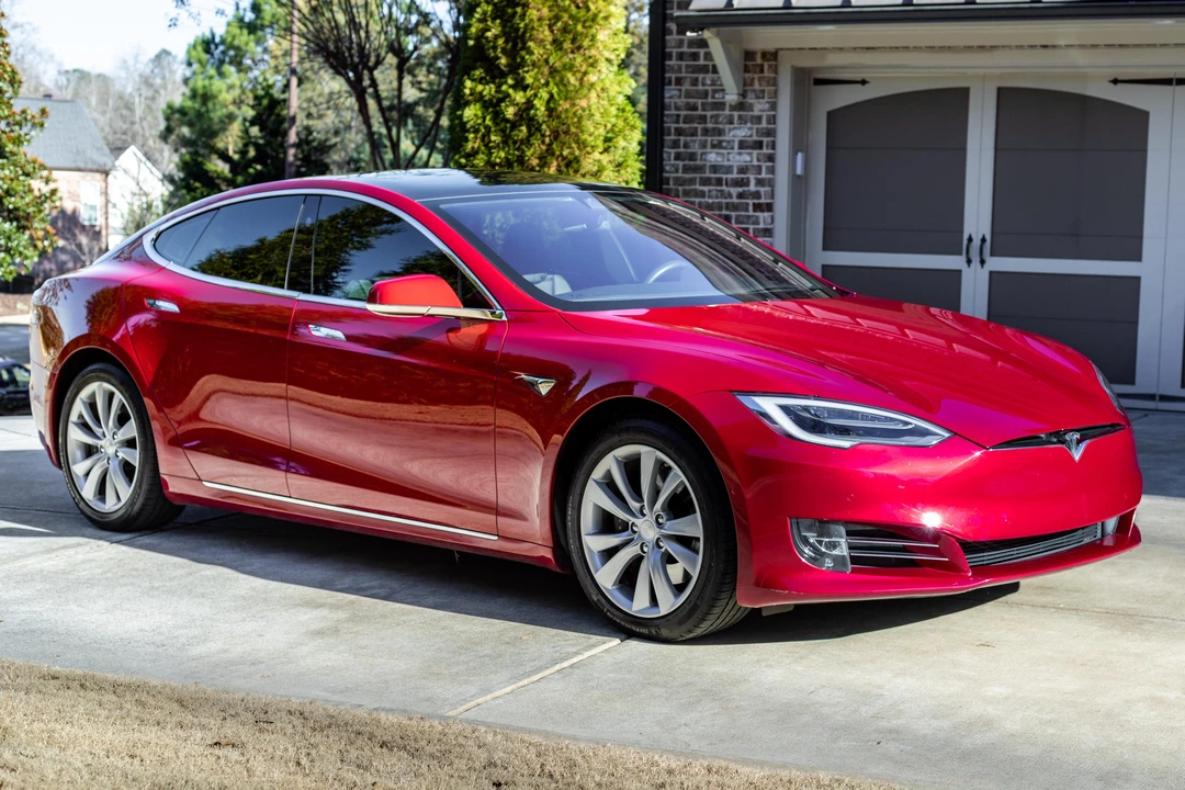 2017 Tesla Model S - Image 10 of 31