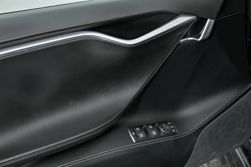 2017 Tesla Model S - Image 15 of 21