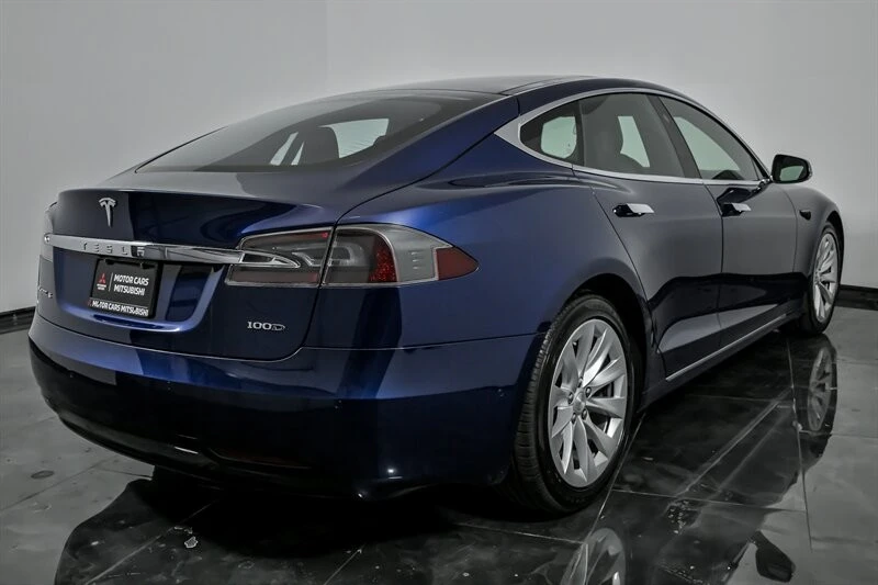 2017 Tesla Model S - Image 10 of 21