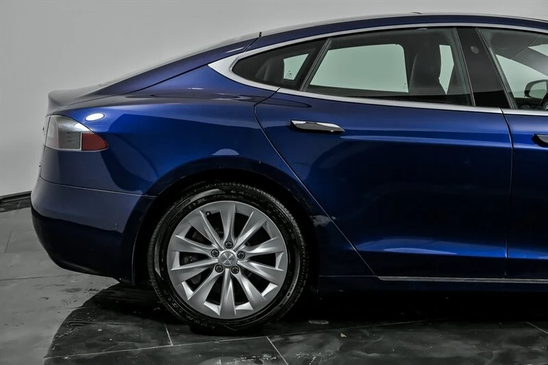 2017 Tesla Model S - Image 11 of 21