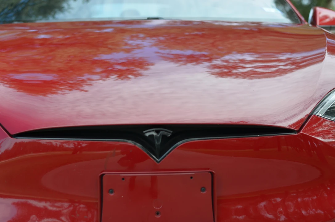 2017 Tesla Model S - Image 17 of 21