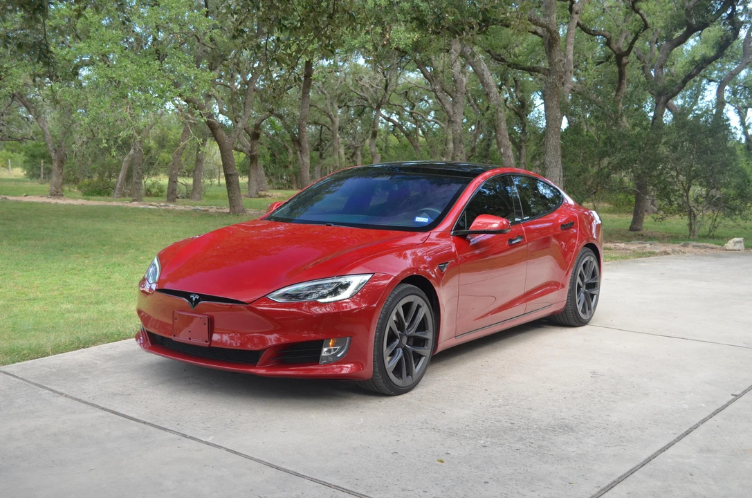 2017 Tesla Model S - Image 6 of 21