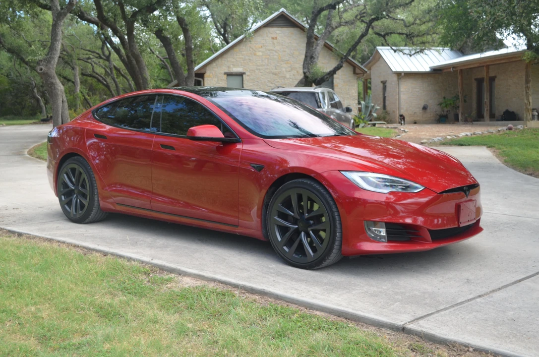 2017 Tesla Model S - Image 13 of 21