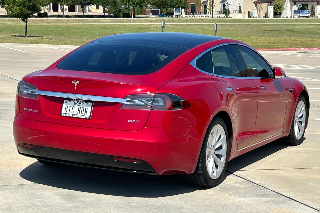 2017 Tesla Model S - Image 4 of 31