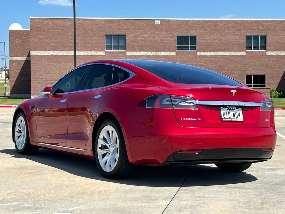 2017 Tesla Model S - Image 17 of 31