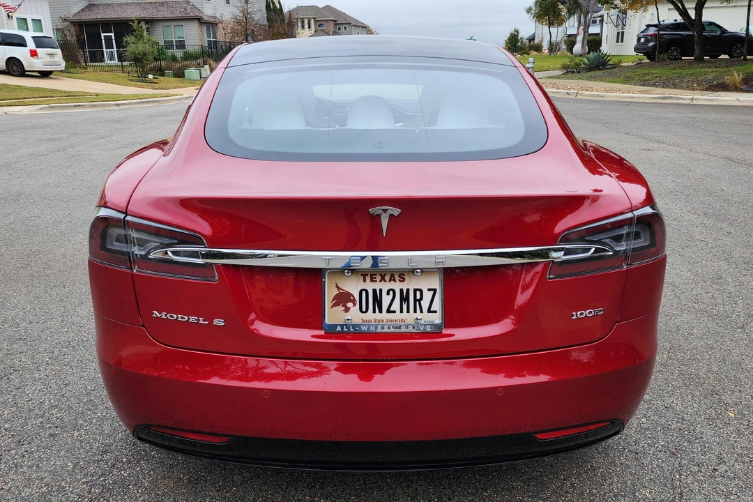 2017 Tesla Model S - Image 5 of 31