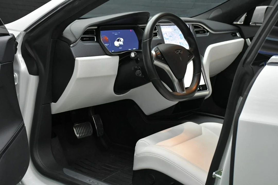 2017 Tesla Model S - Image 17 of 21