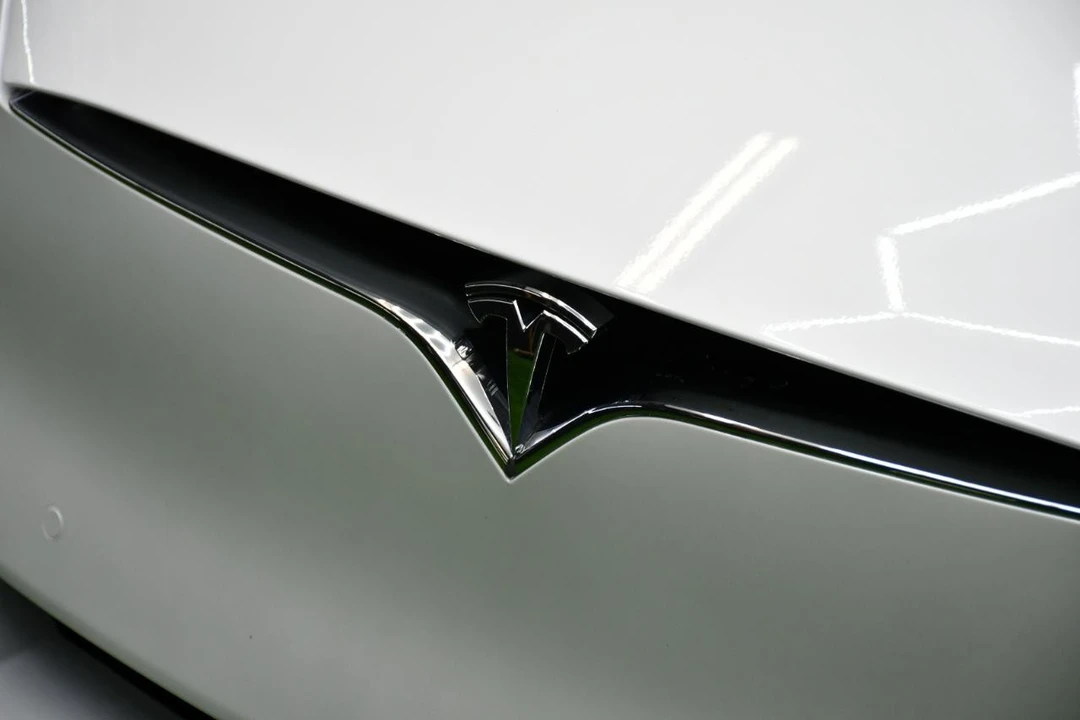 2017 Tesla Model S - Image 7 of 21