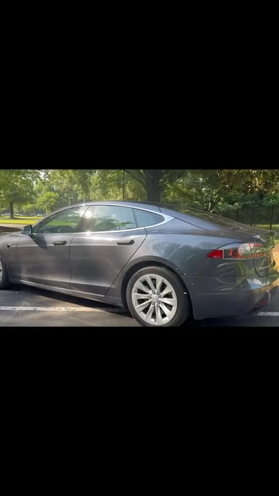 2017 Tesla Model S - Image 18 of 18