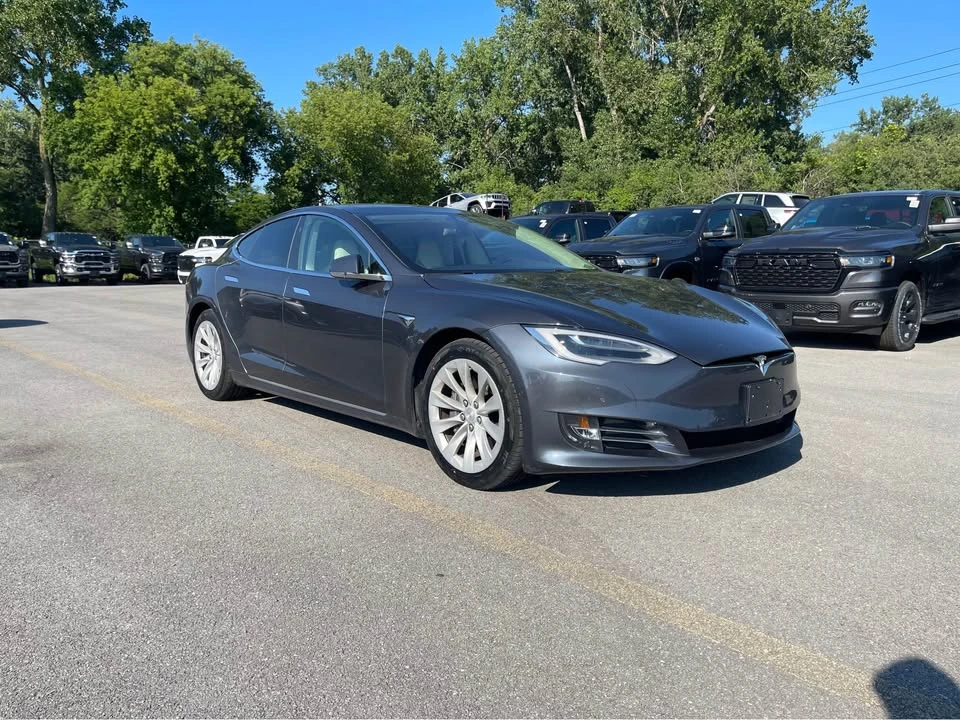 2017 Tesla Model S - Image 4 of 10