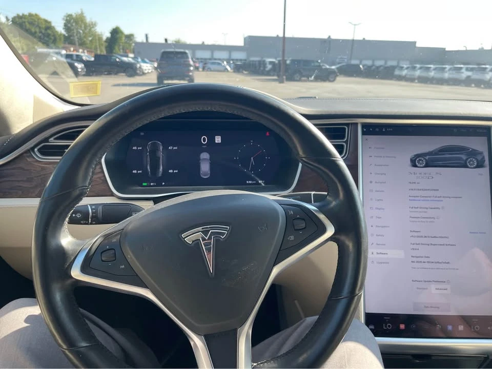 2017 Tesla Model S - Image 7 of 10