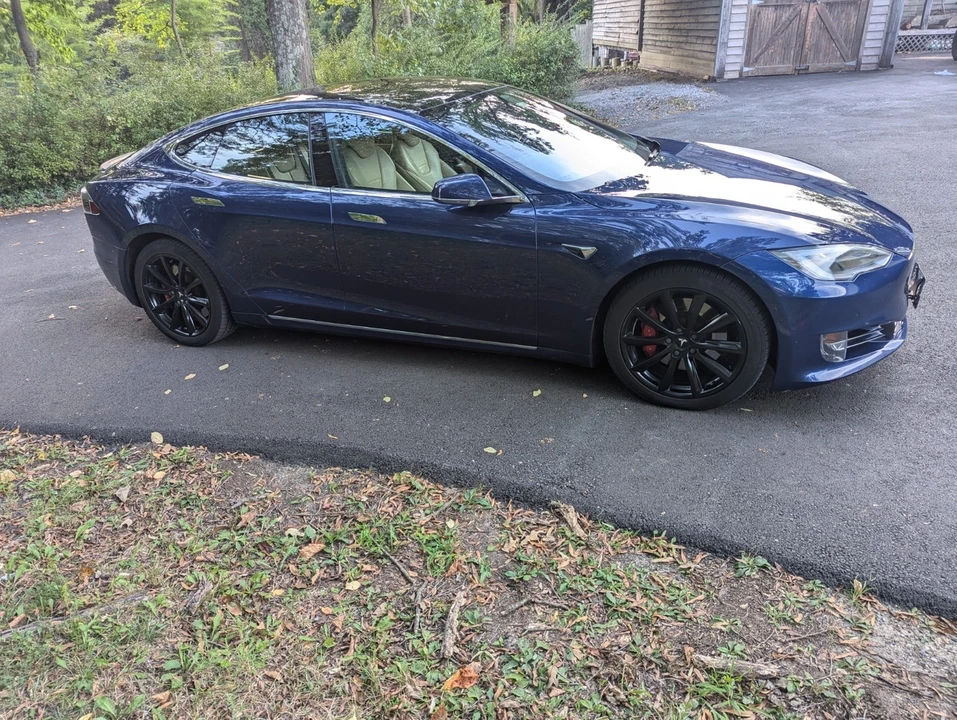 2017 Tesla Model S - Image 3 of 17