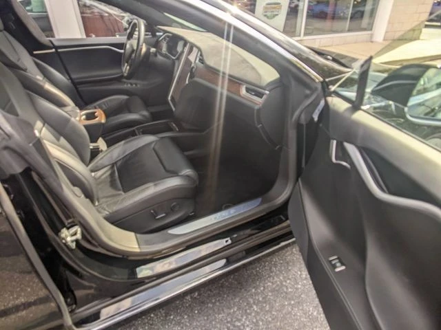 2017 Tesla Model S - Image 9 of 21