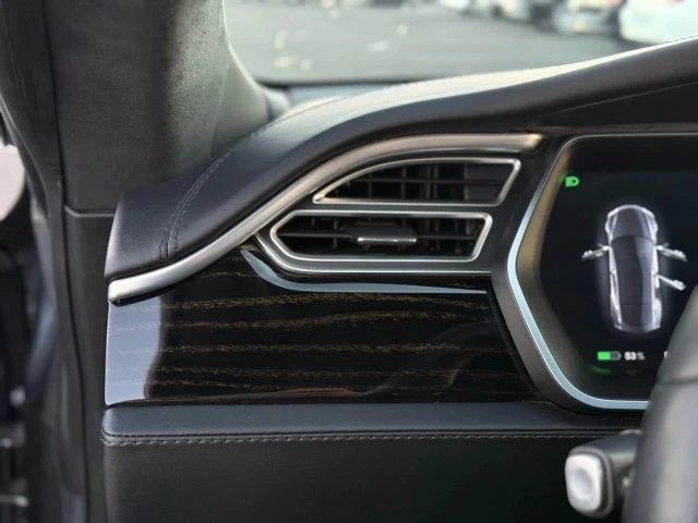 2017 Tesla Model S - Image 19 of 21