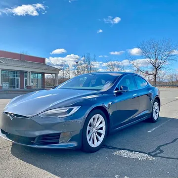 2017 Tesla Model S 70