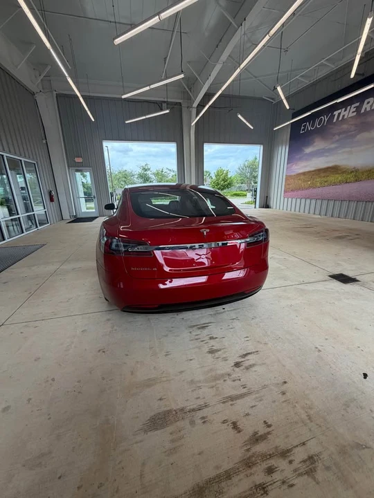 2017 Tesla Model S - Image 4 of 7