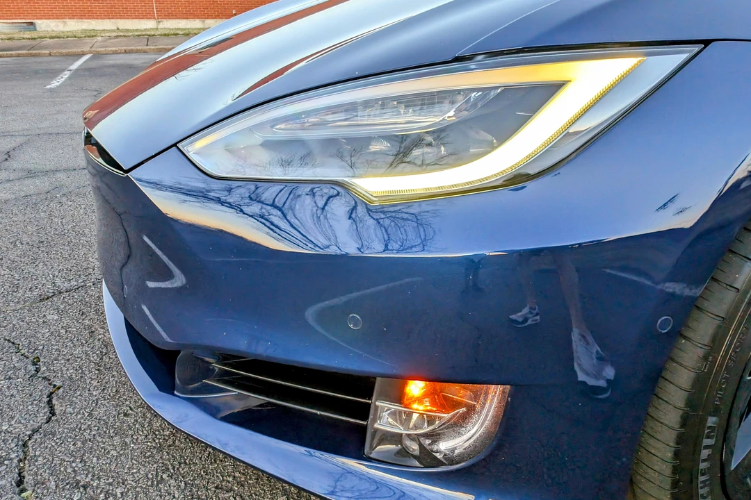 2017 Tesla Model S - Image 15 of 31