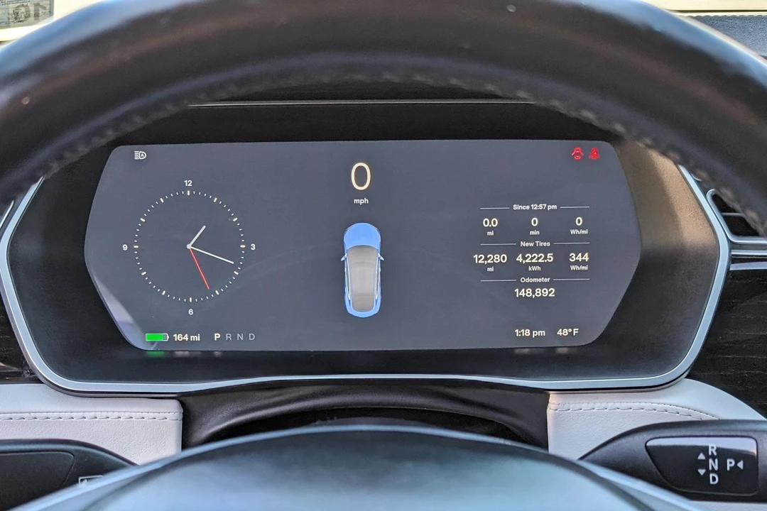 2017 Tesla Model S - Image 30 of 31