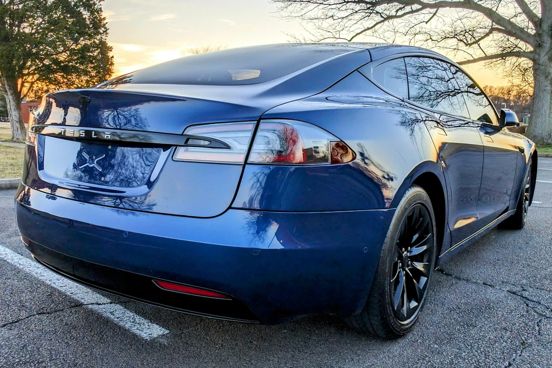 2017 Tesla Model S - Image 4 of 31