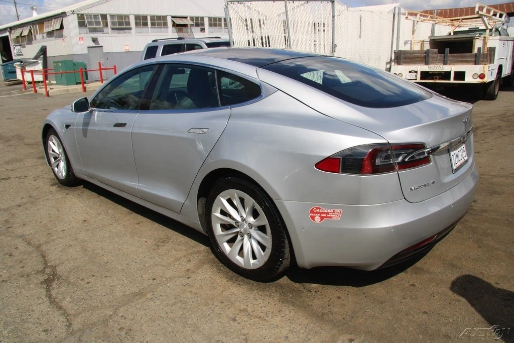 2017 Tesla Model S - Image 6 of 21