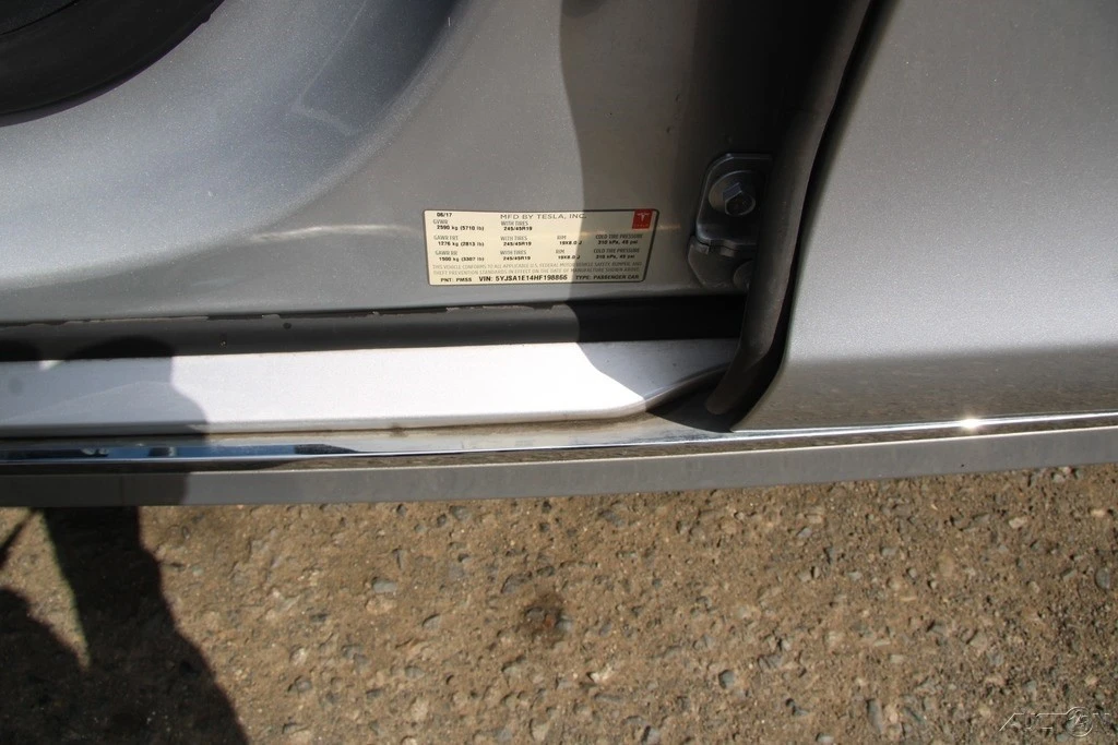 2017 Tesla Model S - Image 14 of 21