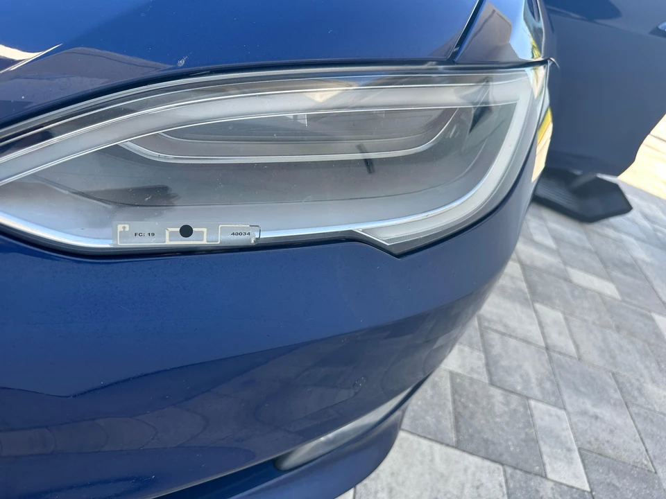 2017 Tesla Model S - Image 10 of 30