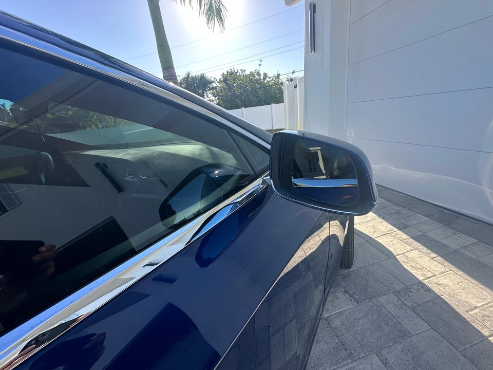 2017 Tesla Model S - Image 15 of 30