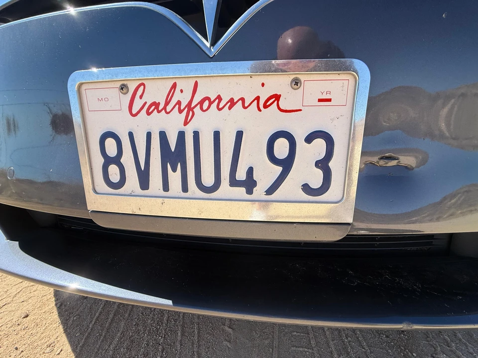 2017 Tesla Model S - Image 25 of 31
