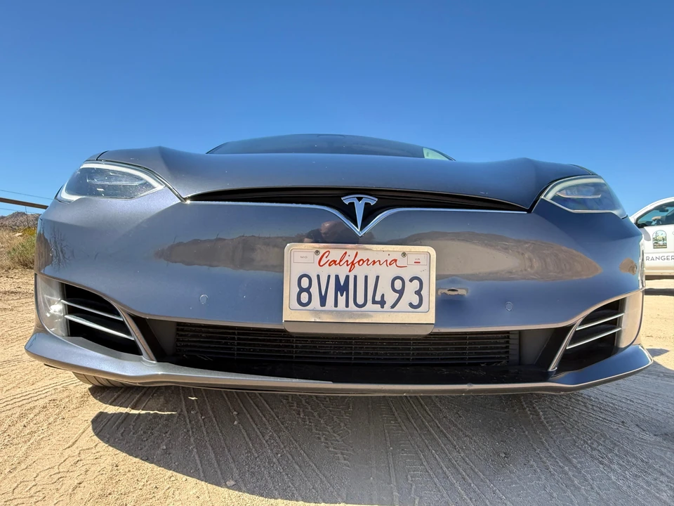 2017 Tesla Model S - Image 7 of 31
