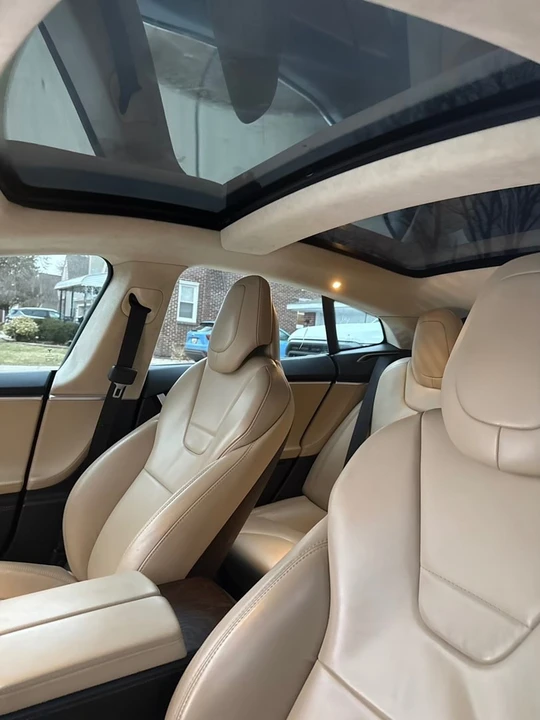 2017 Tesla Model S - Image 11 of 18
