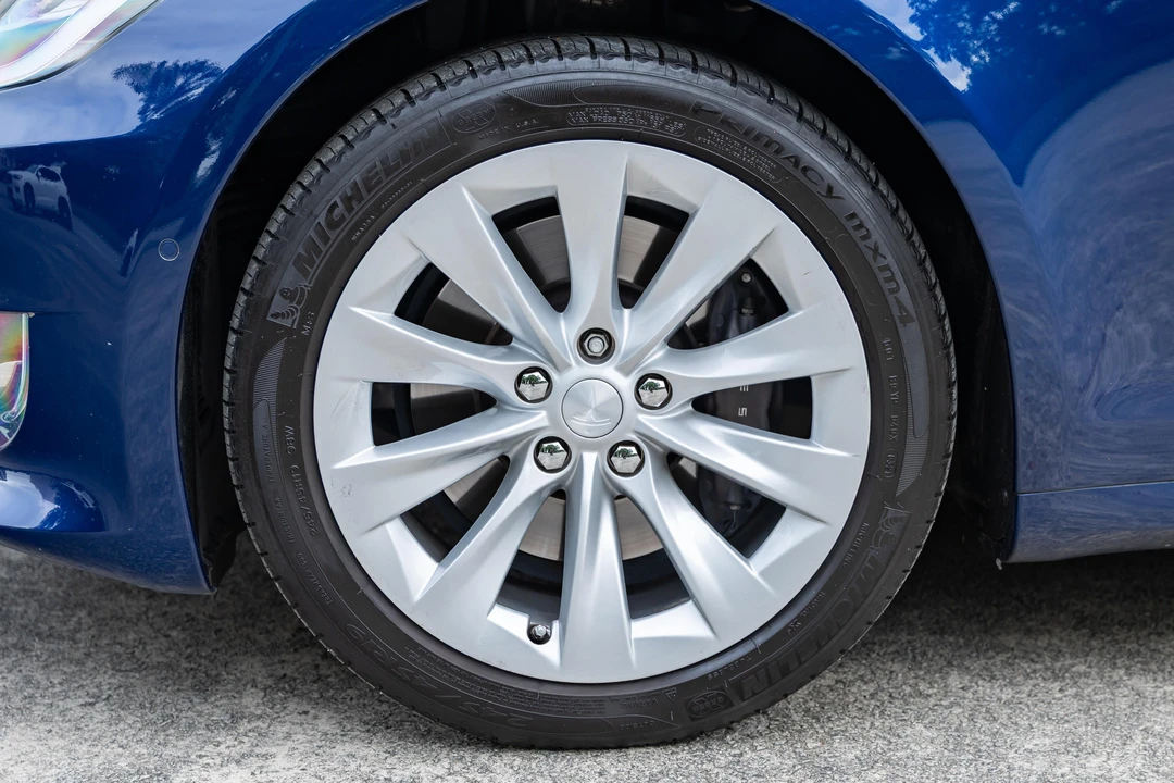 2017 Tesla Model S - Image 31 of 31