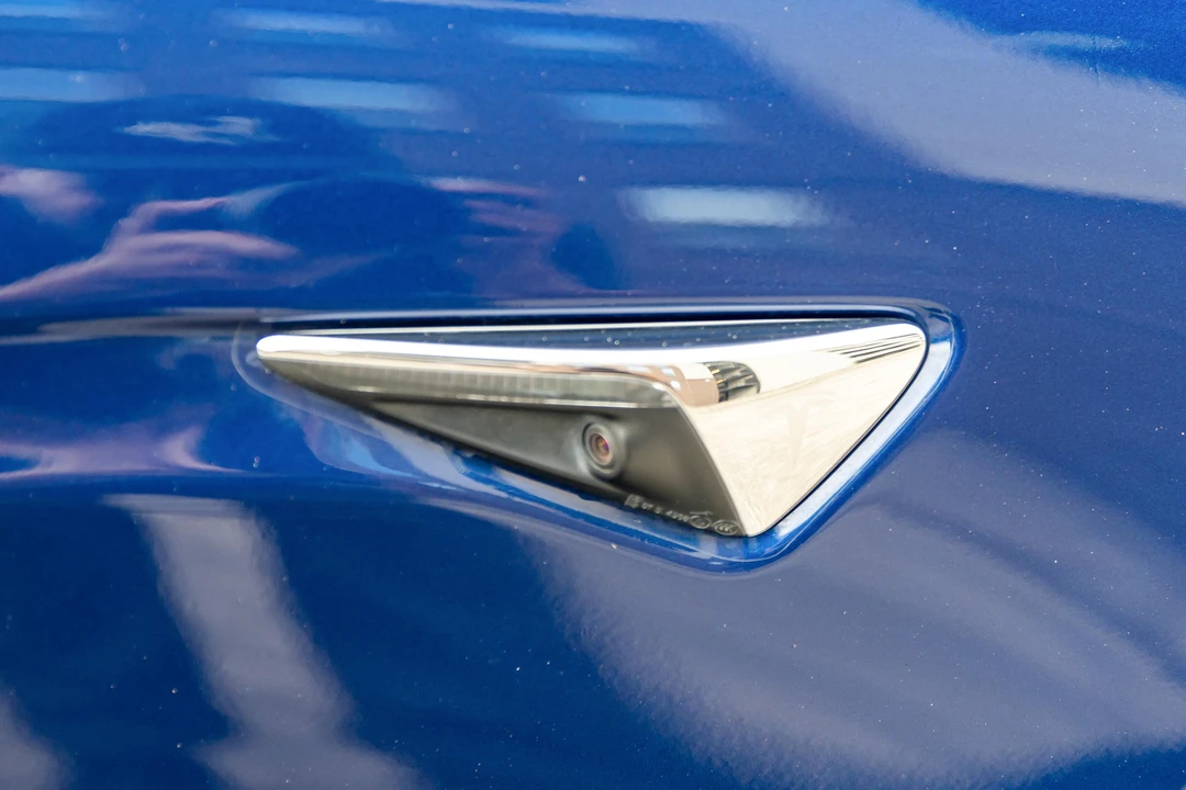 2017 Tesla Model S - Image 28 of 31