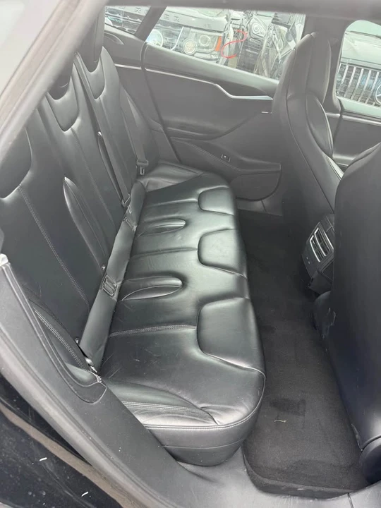 2017 Tesla Model S - Image 8 of 10