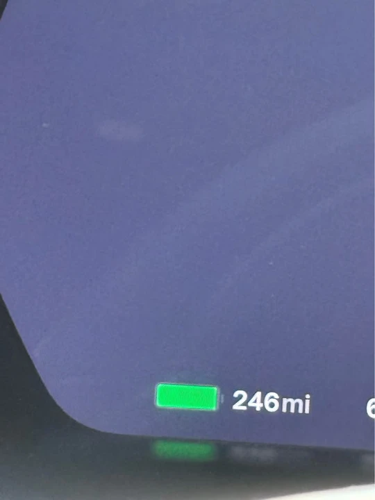2017 Tesla Model S - Image 19 of 21